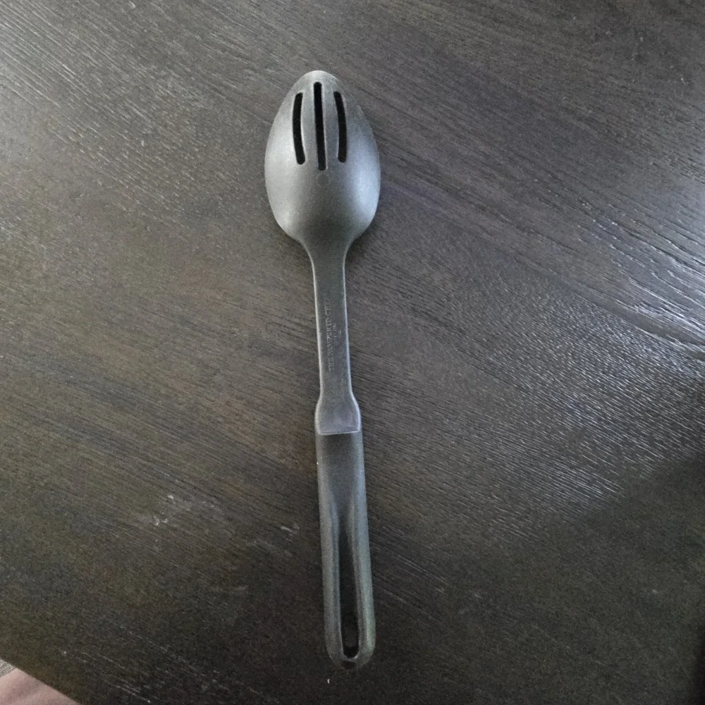 Pampered Chef Slotted Spoon Nylon Heat Resistant Black #2336‎ 13 in
